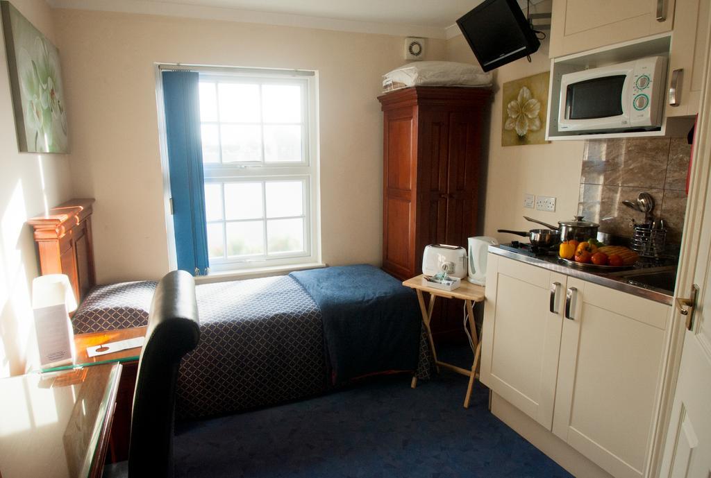 Luton Hotel Residence Экстерьер фото