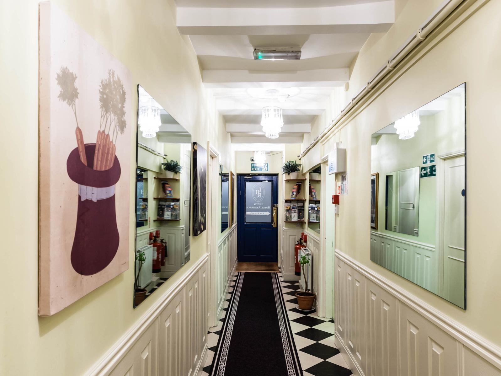 Luton Hotel Residence Экстерьер фото